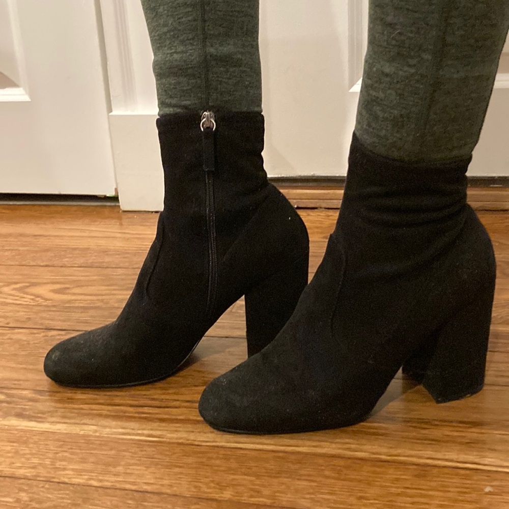 Steve Madden Gaze Booties